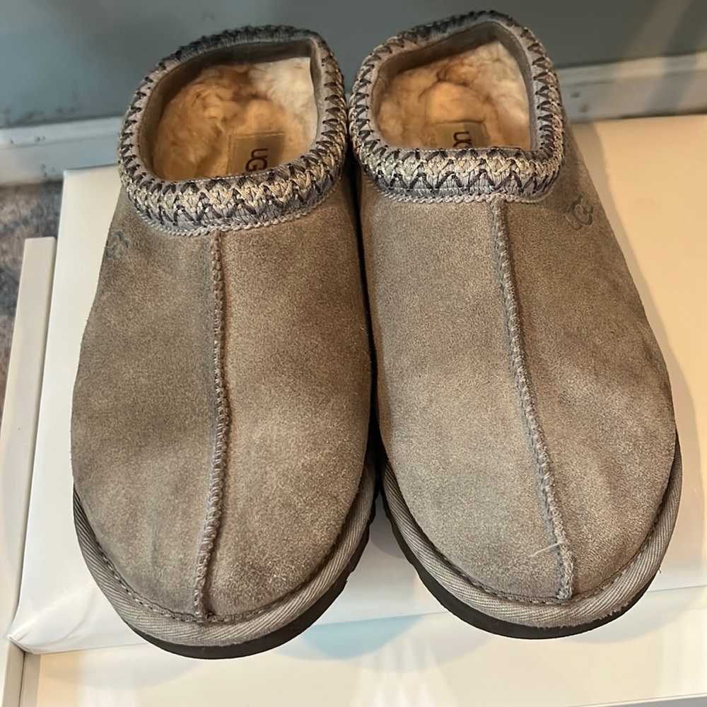 Ugg tasman slippers